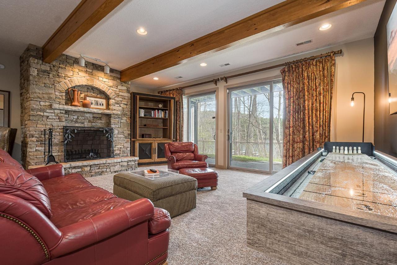 The Rusty Nail Villa McHenry Exterior foto