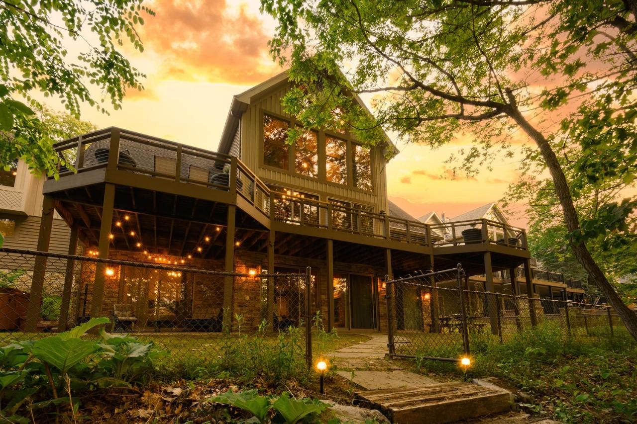 The Rusty Nail Villa McHenry Exterior foto